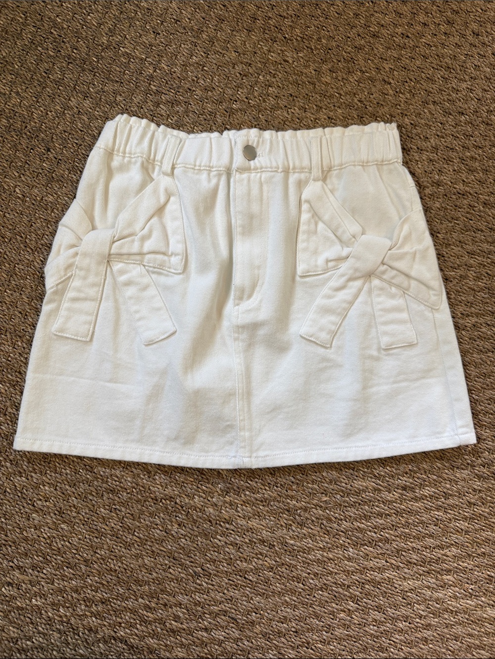 Day + Moon White Cotton Mini Skirt with Front Bow Pockets denim l